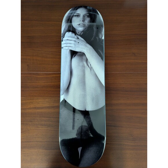Riley Reid Limited Edition Skate Deck Skateboards New - Picture 1 of 7